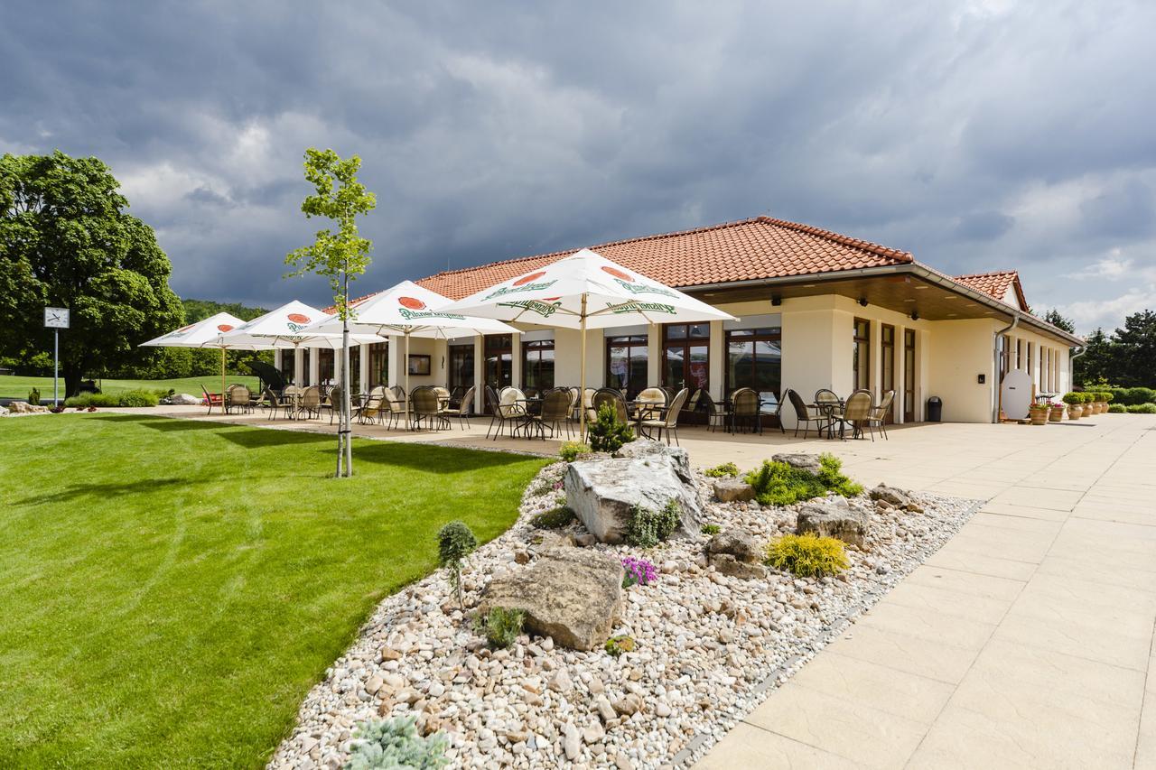 Golf Hotel Austerlitz Zewnętrze zdjęcie